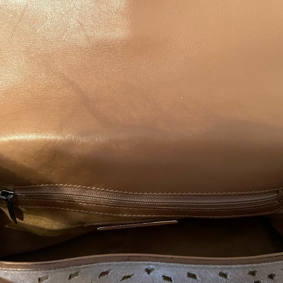 JIMMY CHOO TAN SUEDE & SILVER METALLIC HOBO PURSE like new ! GORGEOUS - Picture 8 of 11